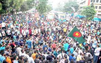 student-revolt-in-bangladesh